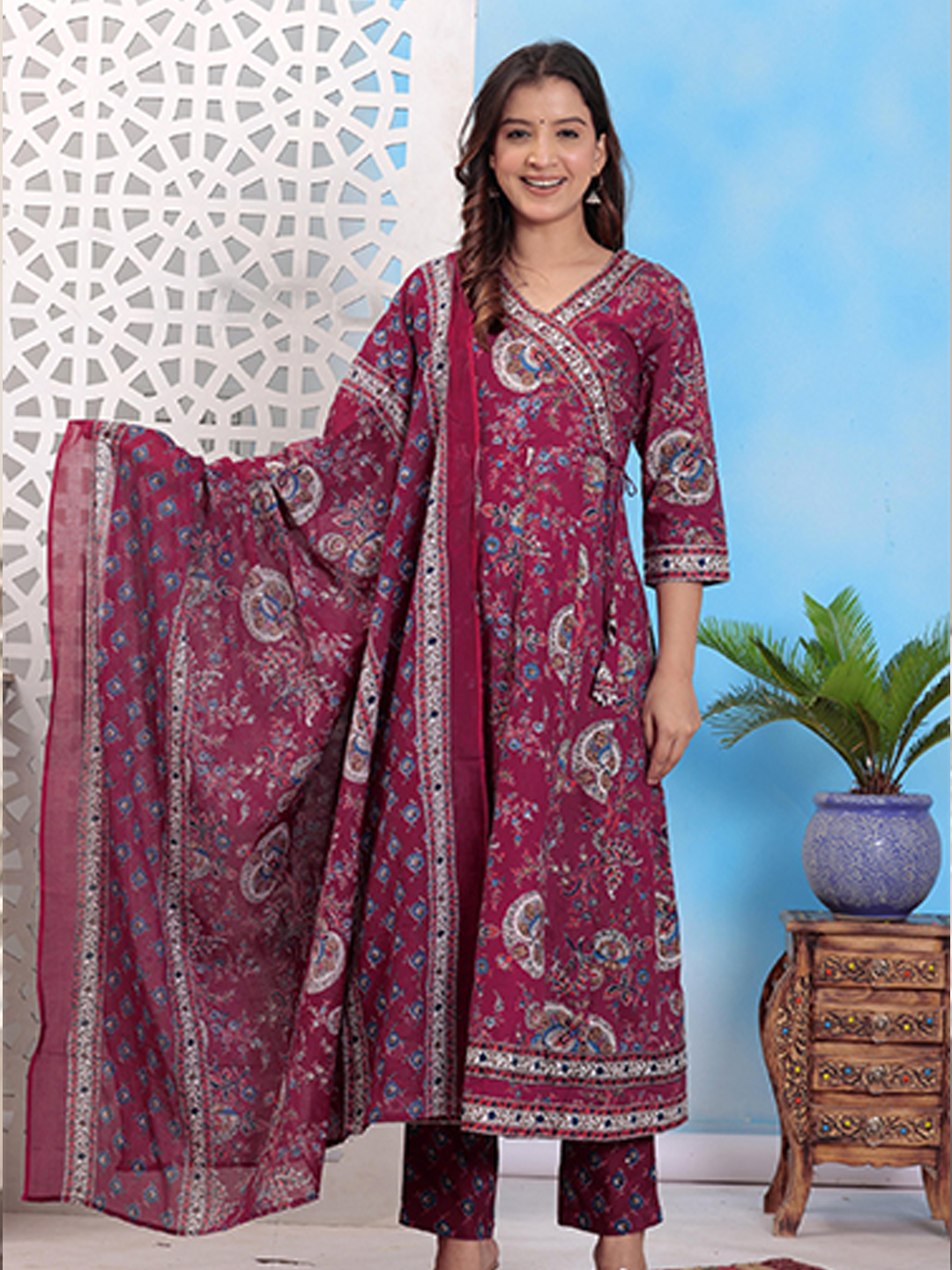 Anarkali Suit Trader, Supplier & Wholesaler in West Bengal, Bihar, Assam & India